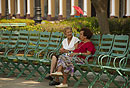 Parque Jos� Mart� 2 women