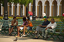 Parque José Martí people chatting