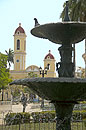 Parque Jos� Mart� Fountain & Church