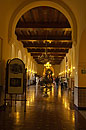Looking Gold Hotel Nacional