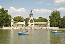 Lake Retiro park Madrid