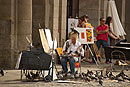 Artist & Pigeons Plaza Mayor Madrid