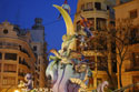 Falla between the buildings